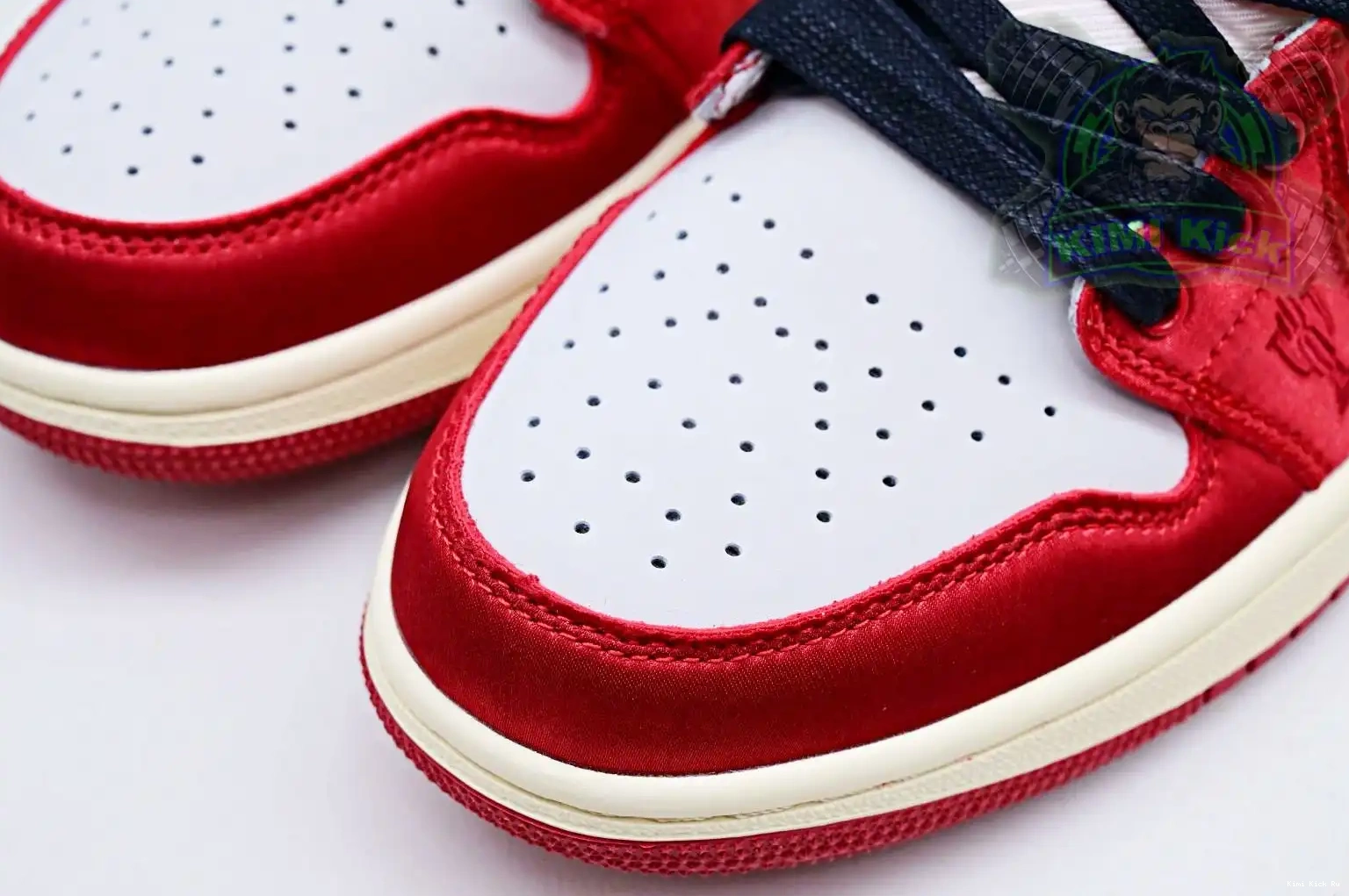 Room “Away” Low OG Jordan Air Trophy Jordan Kimikick x 1 0820
